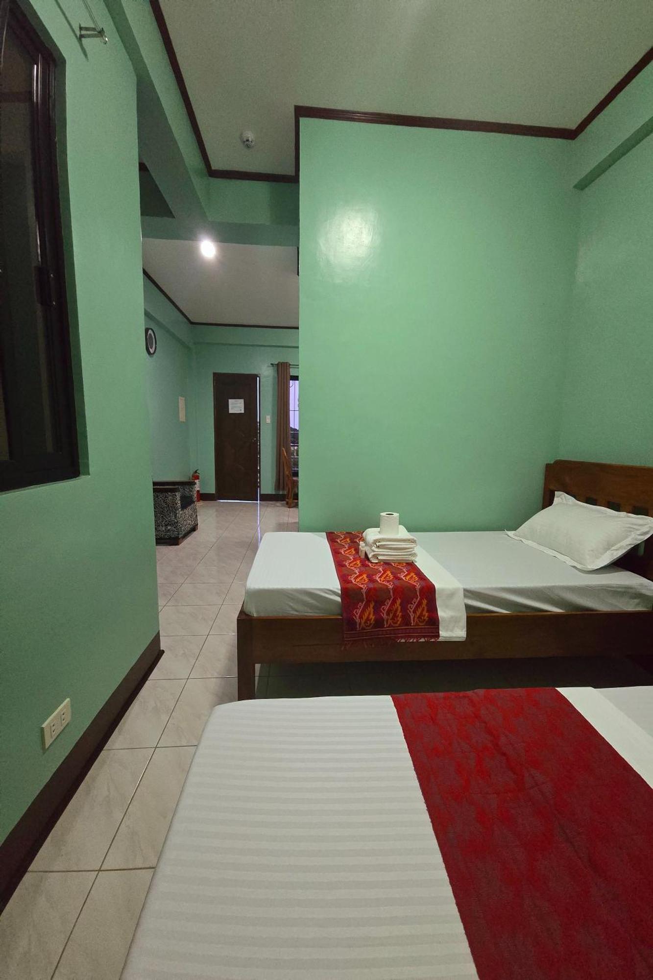 Nober Pension House City Center Puerto Princesa ภายนอก รูปภาพ